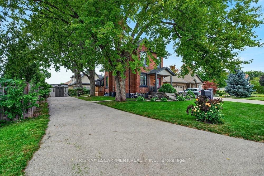 Property Photo:  25 Book Road  ON L3M 2M3 