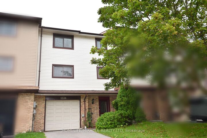 Property Photo:  1338 Brands Court  ON L1V 2V4 