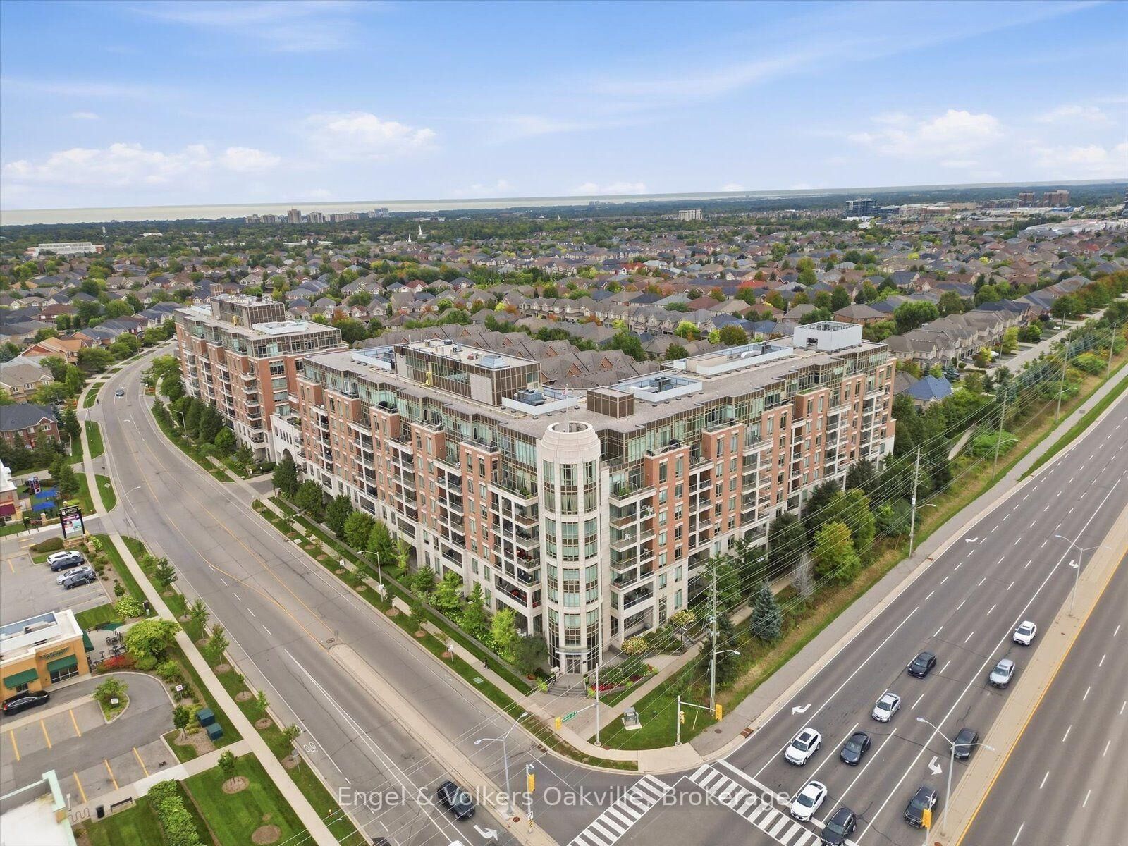 Property Photo:  2470 Prince Michael Drive 611  ON L6H 0G9 