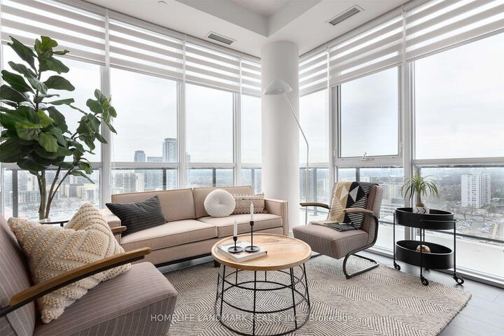 Property Photo:  150 Fairview Mall Drive 1702  ON M2J 0E7 