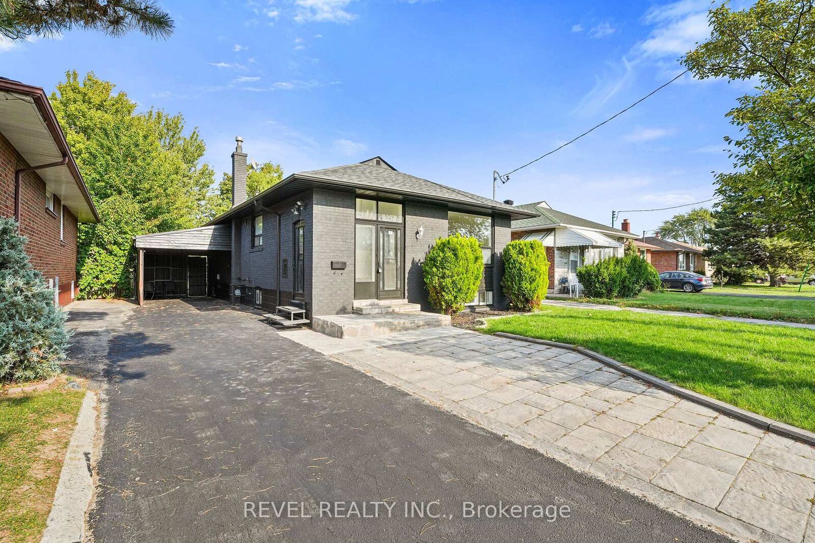 Property Photo: 63 Crosland Drive Bsmt ON M1R 4M9