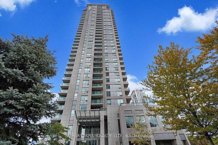 Property Photo:  60 Brian Harrison Way 2505  ON M1P 5J5 