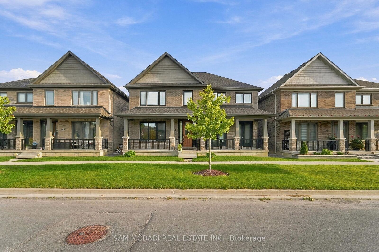 Property Photo:  189 Strachan Street  ON L1A 0E6 