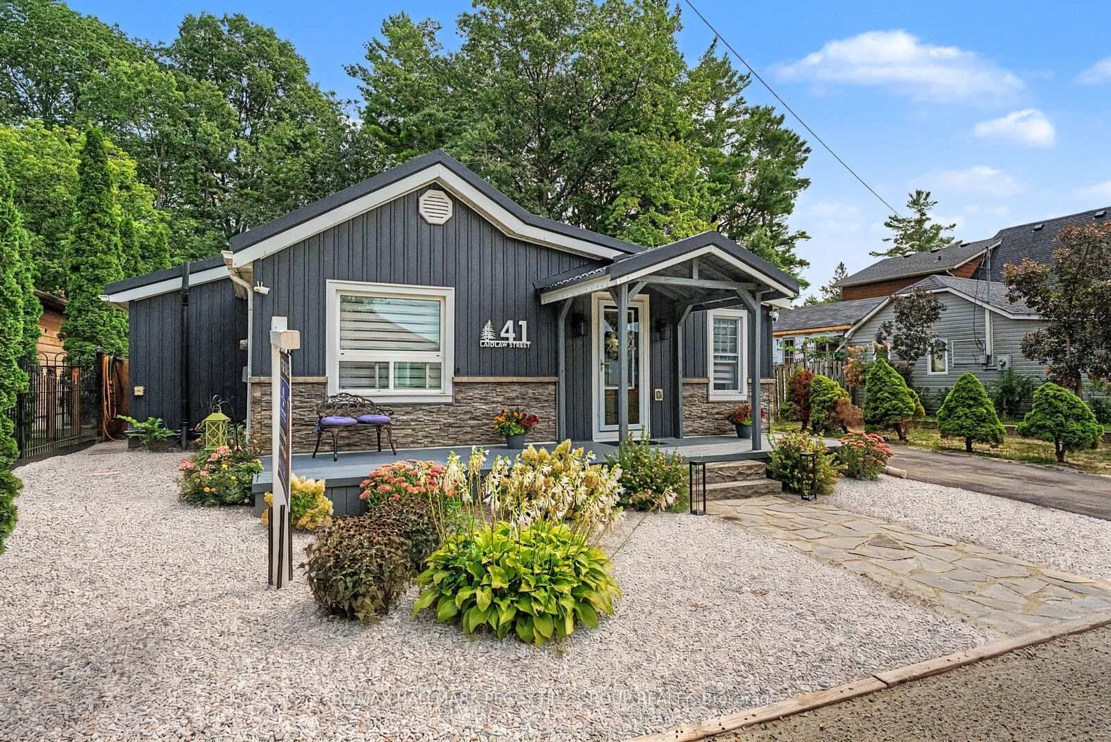 Property Photo: 41 Laidlaw Street ON L9Z 2L2