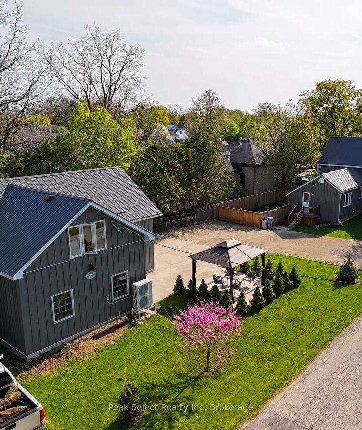 Property Photo:  430 Albert Street  ON N0M 1S1 