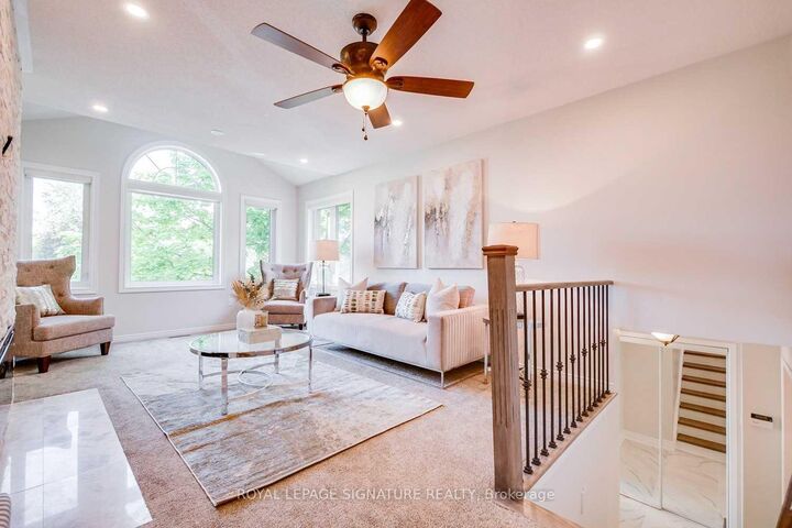 Property Photo:  2260 Ridge Landing  ON L6M 3L6 