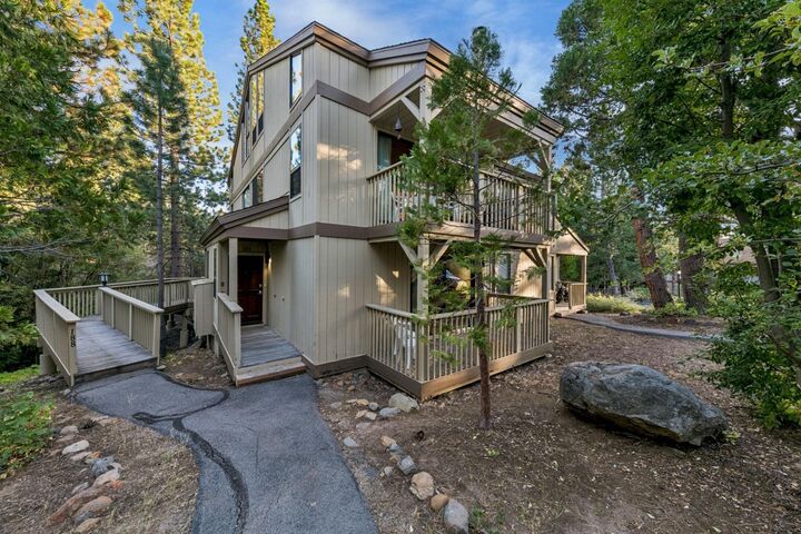 Property Photo:  1001 Commonwealth Drive #189  CA 96143 