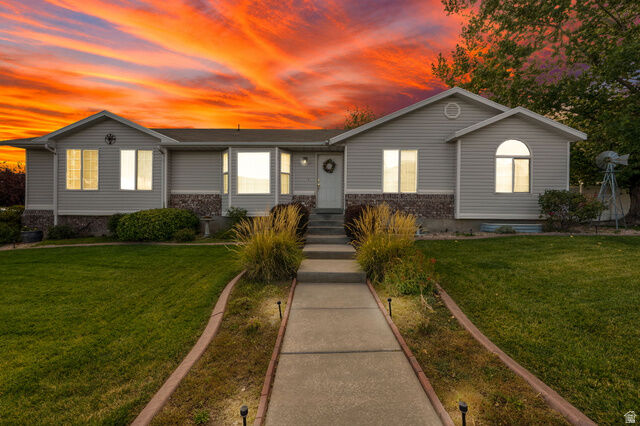 Property Photo:  5719 W Moon Crest Ct S  UT 84081 