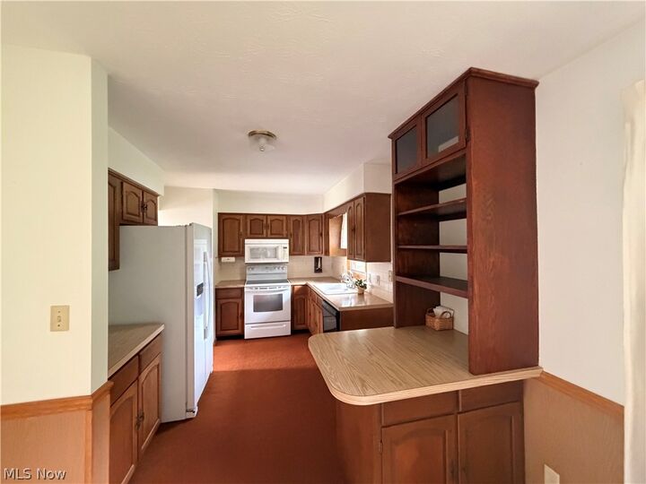 Property Photo: 3971 Selnik Road OH 44240