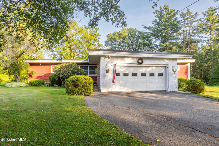 Property Photo: 62 Braeburn Rd MA 01226