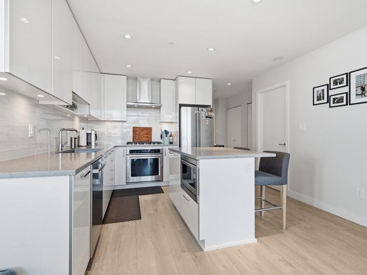 Property Photo:  1788 Gilmore Avenue  BC V5C 0L5 