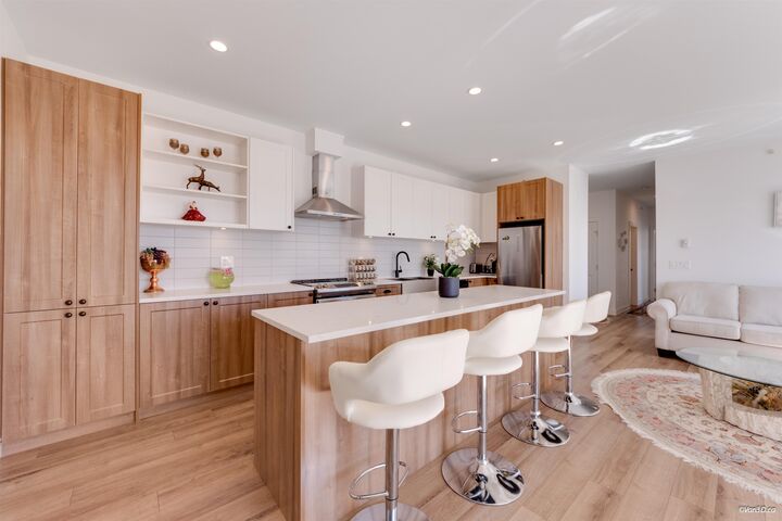 Property Photo:  20487 65 Avenue A502  BC V2Y 3K5 
