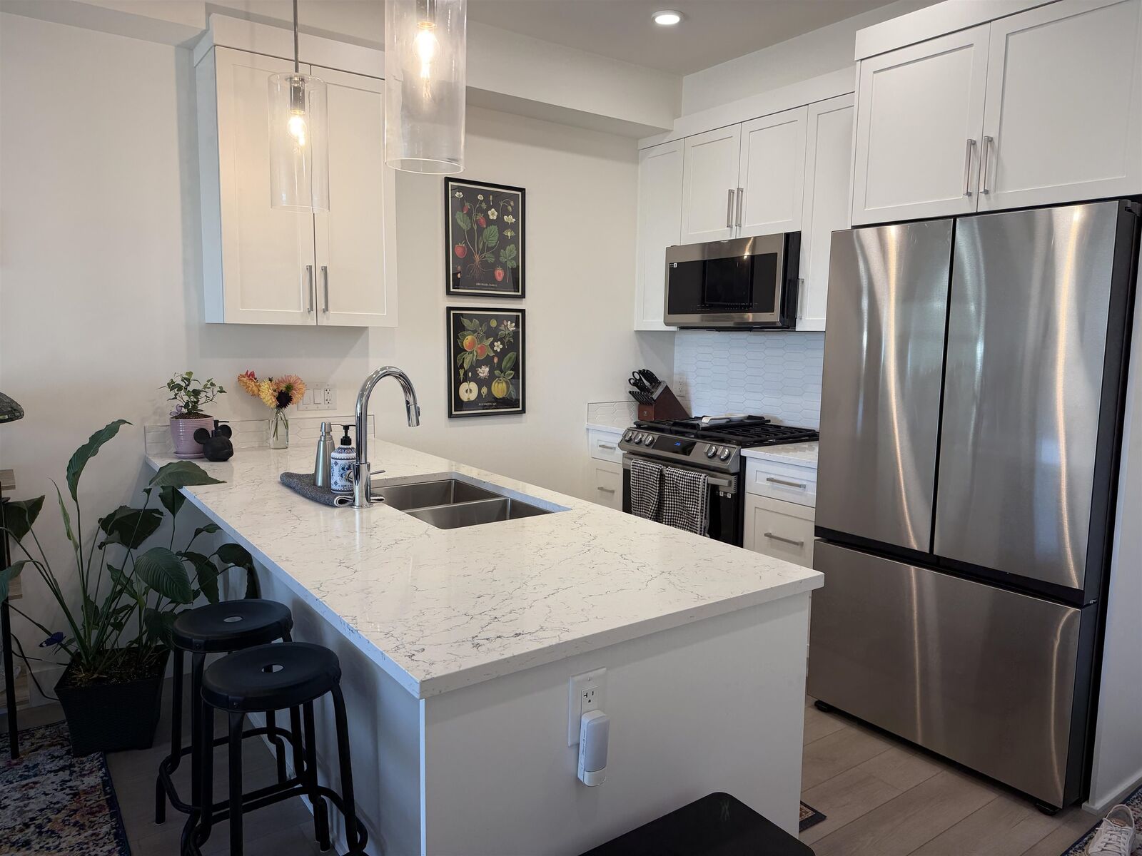 Property Photo:  22633 Selkirk Avenue 308  BC V2X 1C7 