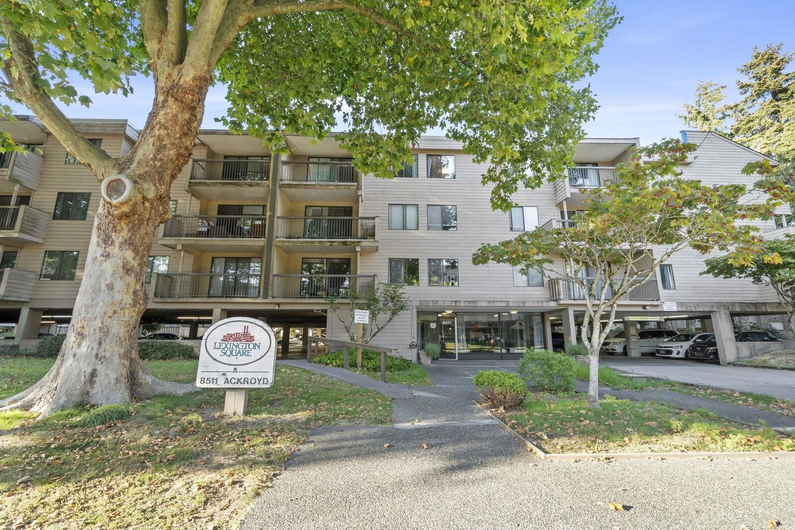 Property Photo: 8511 Ackroyd Road 317 BC V6X 3E7