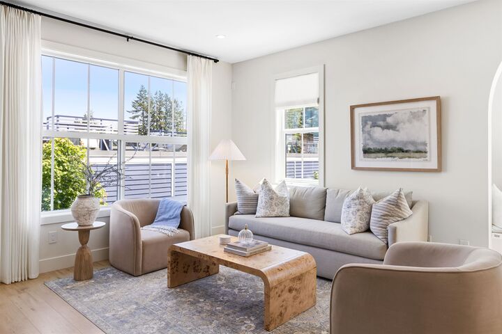Property Photo:  6917 204 Street 18  BC V2Y 1P8 
