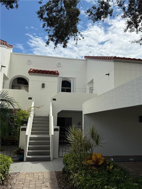 Property Photo: 625 Beachwalk Cir G203 FL 34108