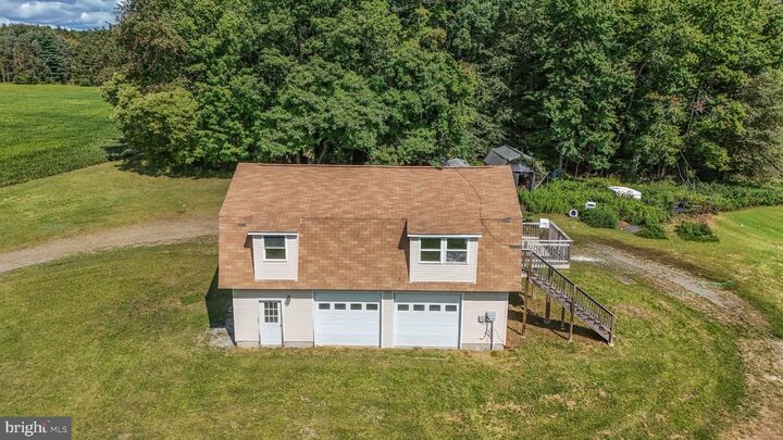 Property Photo: 2415 Stagecoach Road W PA 18071
