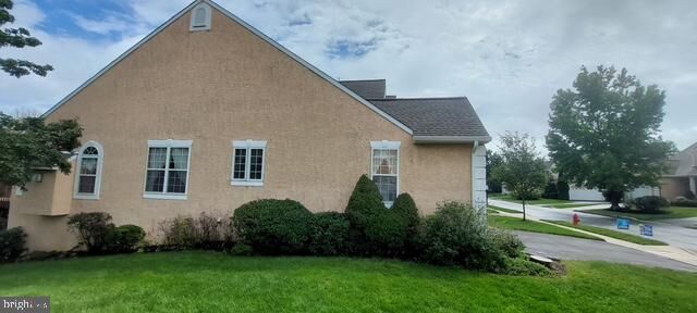 Property Photo:  30 Wheatsheaf Lane  PA 19403 