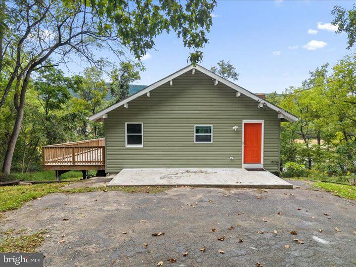 Property Photo:  129 Rappahannock Trail  VA 22602 