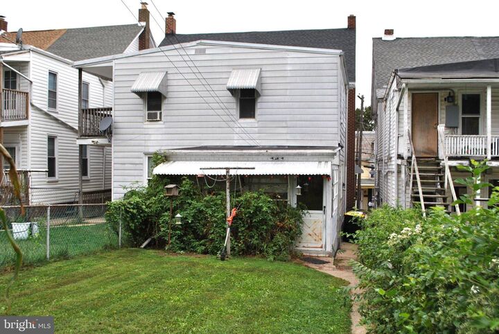 Property Photo: 52 E High Street PA 17356