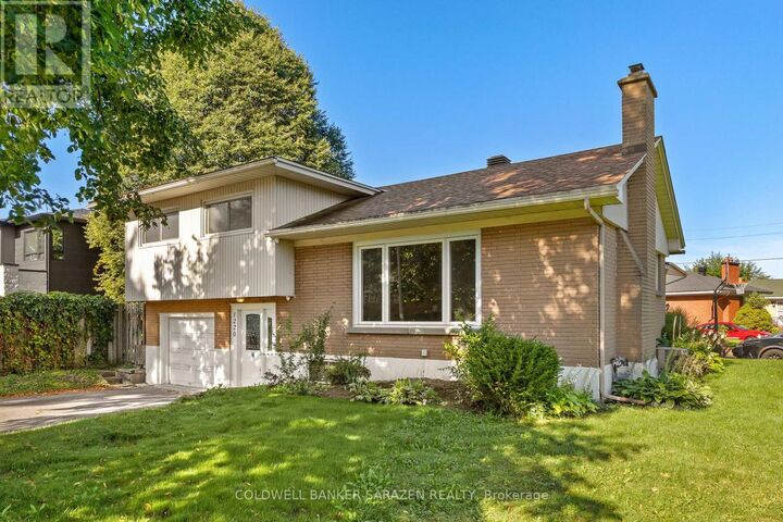 Property Photo: 1220 Whitmore Avenue ON K2C 2N7