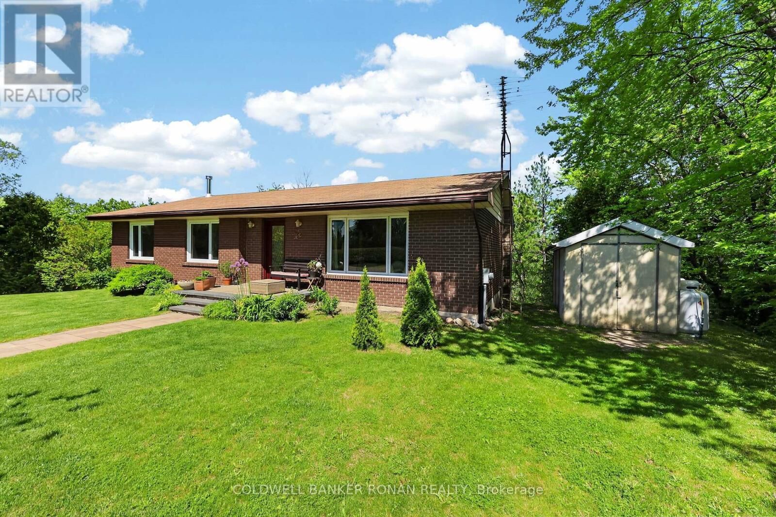 Property Photo:  6976 2nd Line  ON L0G 1W0 