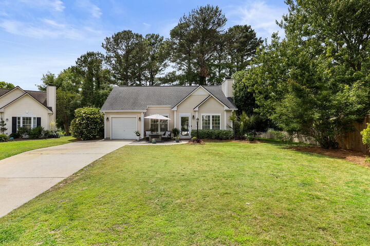 Property Photo: 451 S Piazza Court SC 29464
