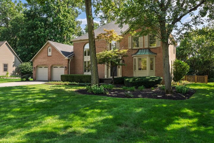 Property Photo: 317 Wheaton Court OH 43235