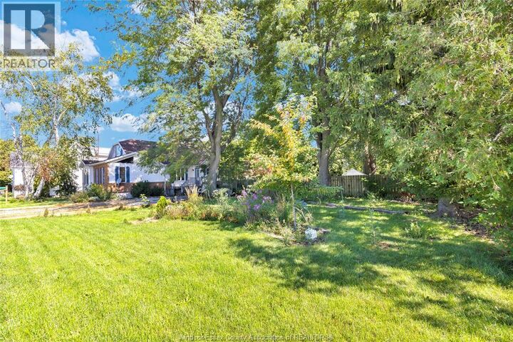 Property Photo:  24093 Winterline Road  ON N0P 1Z0 
