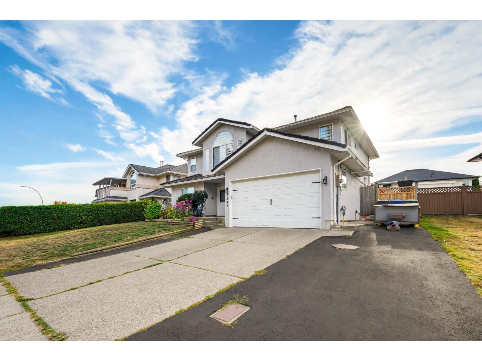 Property Photo:  3149 Goldfinch Street  BC V2T 5R8 