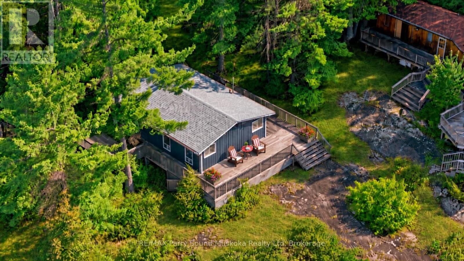 Property Photo: 160 Paradise Lane ON P0G 1G0