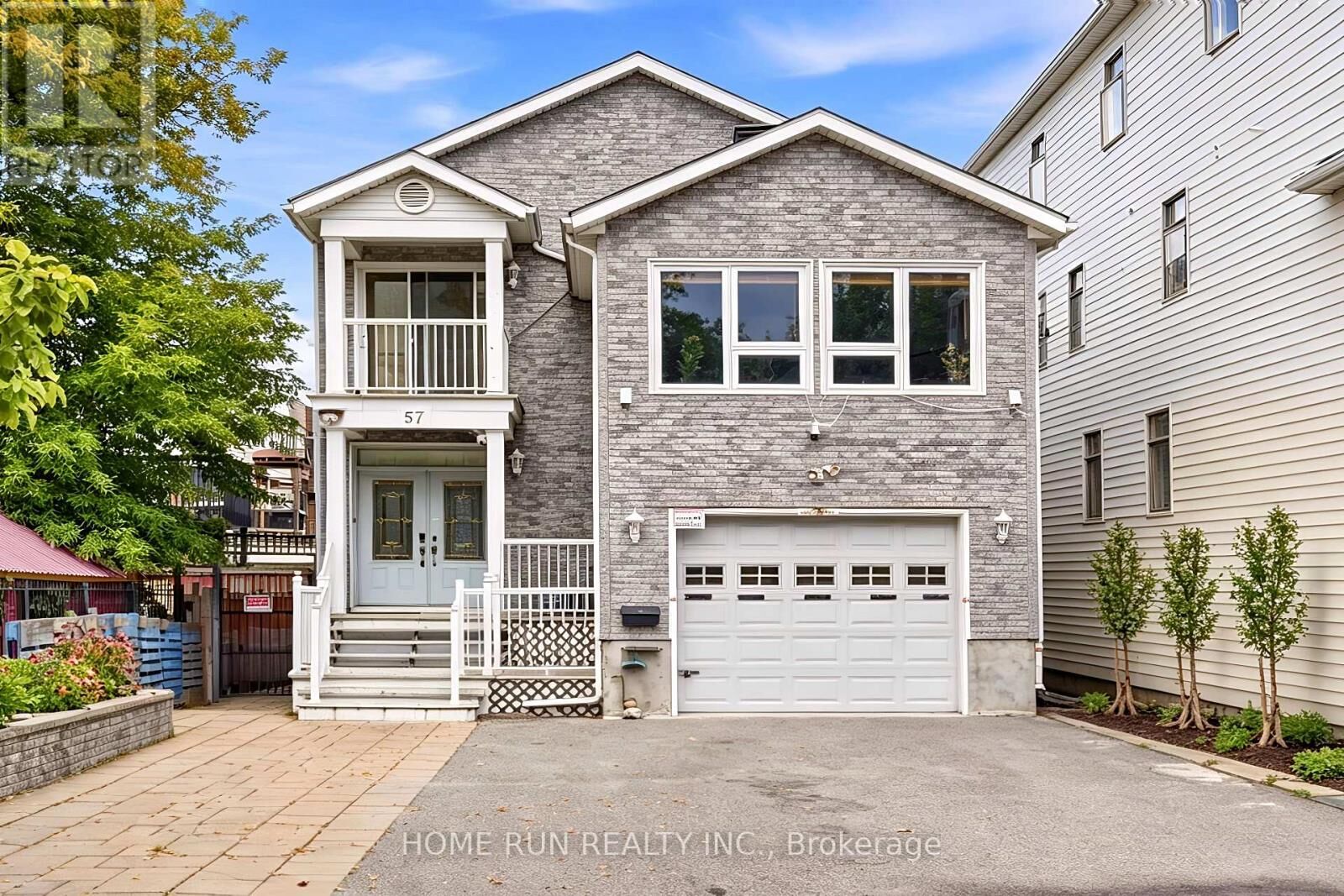 Property Photo:  57 Willow Street  ON K1R 6V7 