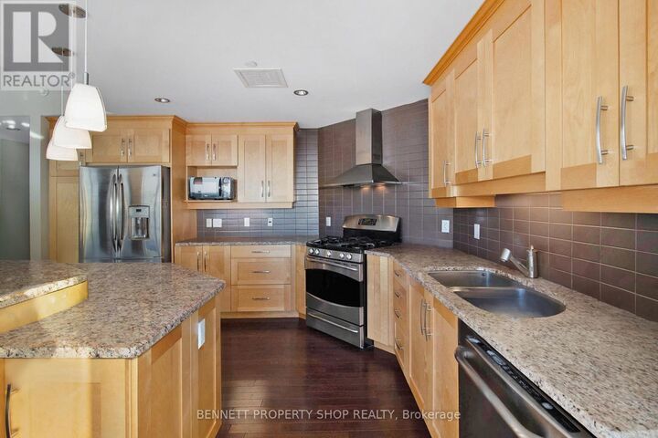 Property Photo:  90 George Street 602  ON K1N 0A8 