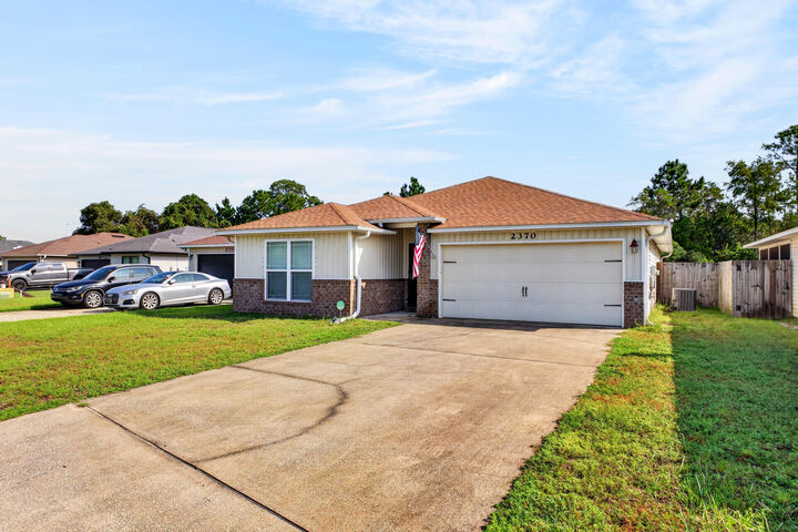 Property Photo:  2370 Duncan Ridge Drive  FL 32566 