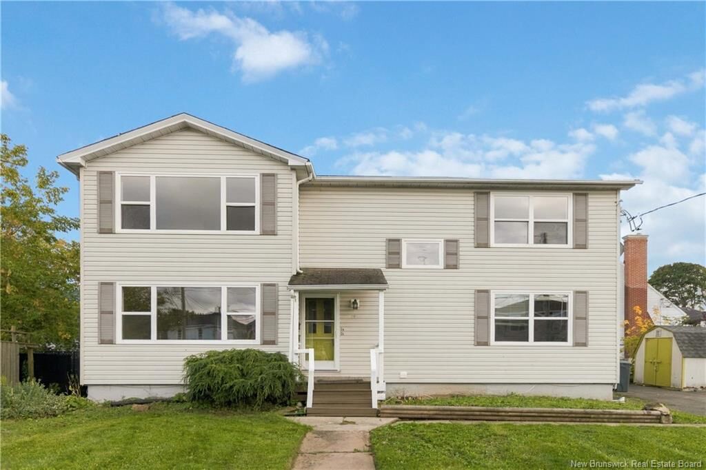Property Photo:  106 York Street  NB E1C 2Z2 