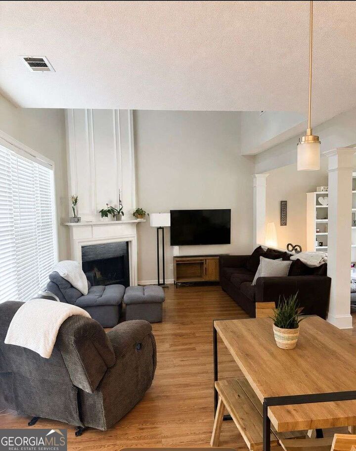 Property Photo:  108 Devonshire Drive  GA 30022 