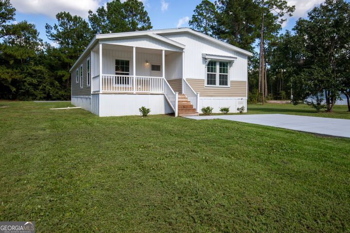 Property Photo:  660 N Macon Street  GA 31316 