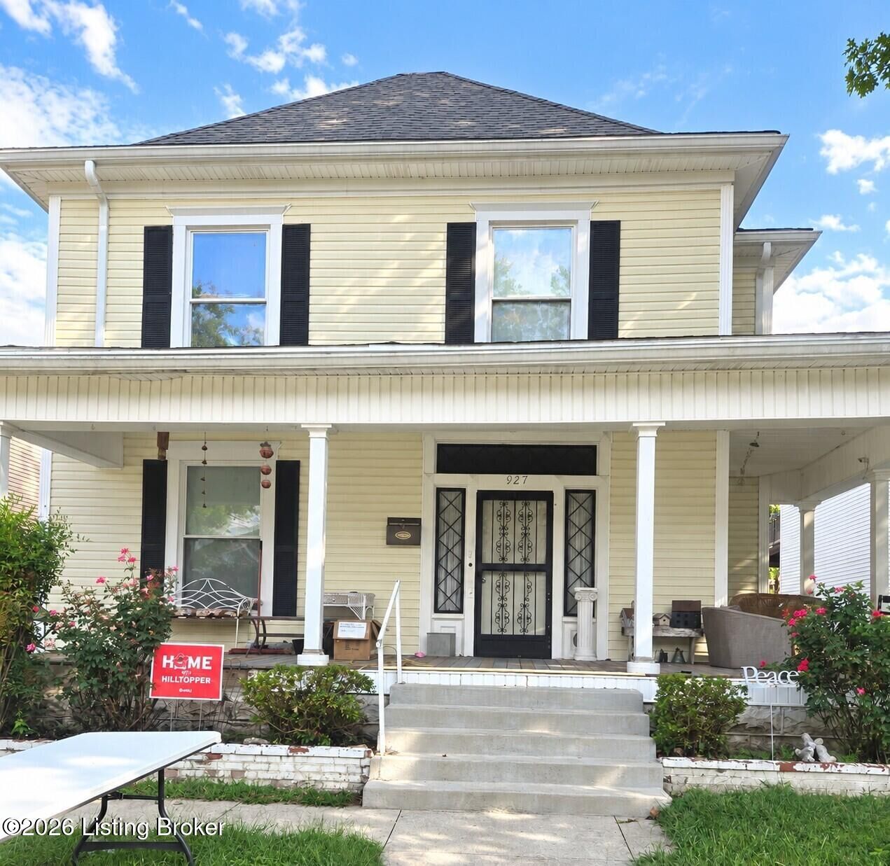 Property Photo:  927 Bland Ave  KY 40065 