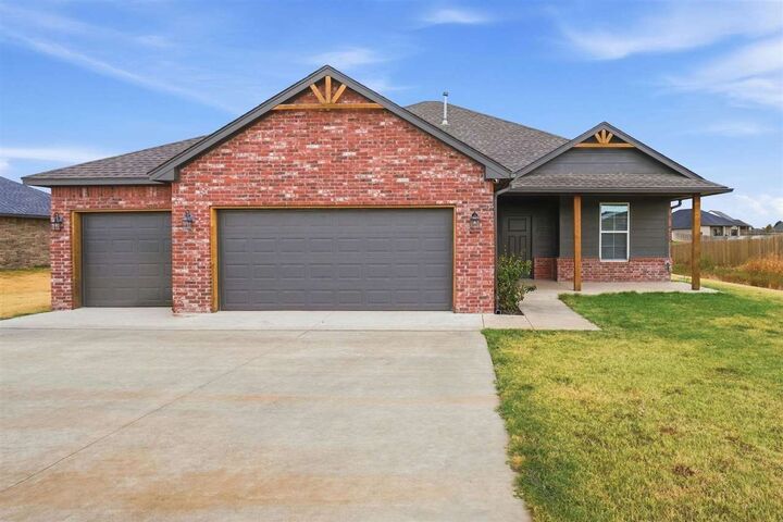Property Photo:  13694 NE Lafayette Dr  OK 73538 
