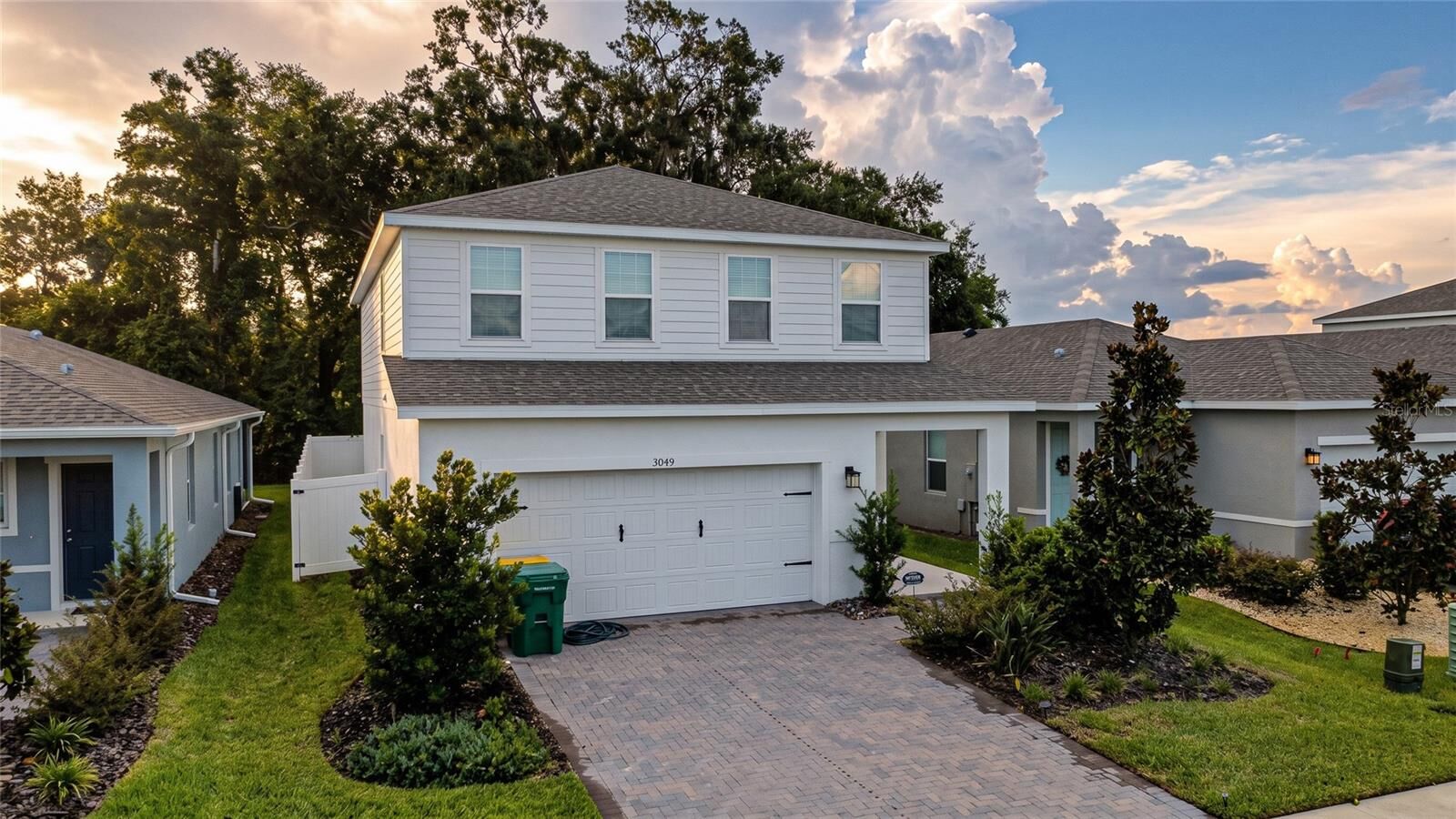 Property Photo:  3049 Ruby Falls Drive  FL 32724 