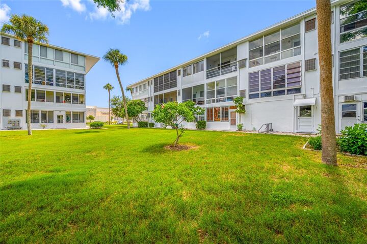 Property Photo:  8075 112 Street 104  FL 33772 