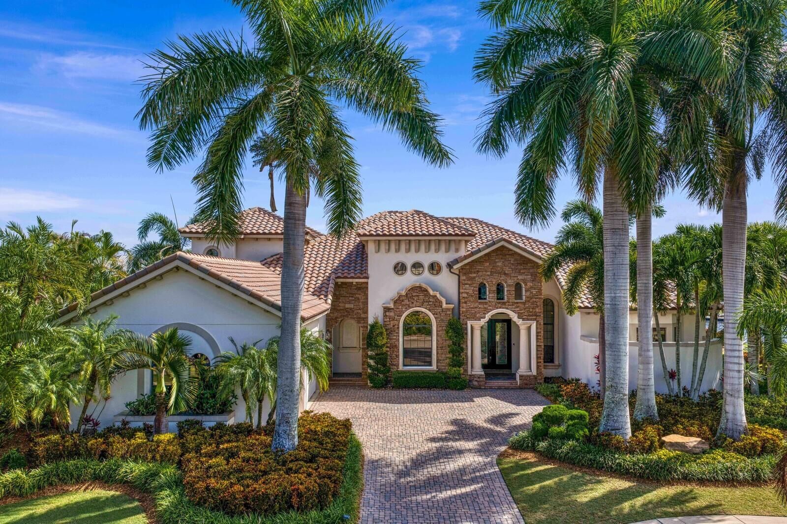 Property Photo: 5405 Tybee Island Drive FL 33572