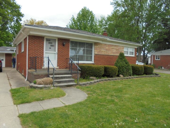 Property Photo:  18138 22 Mile Road  MI 48044 