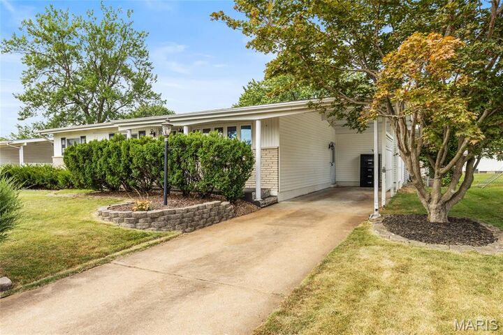 Property Photo:  1345 Bobolink Drive  MO 63031 