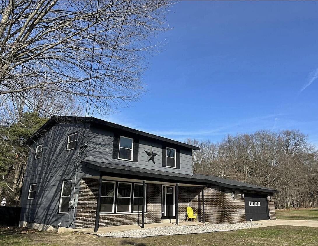 Property Photo: 1840 Eloise Drive MI 49444