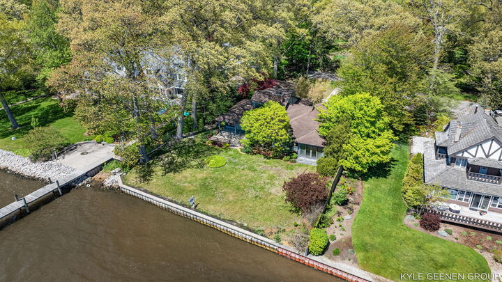Property Photo: 1140 Marigold Lane MI 49424