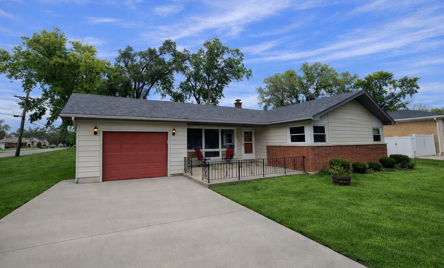 Property Photo:  4942 138th Place  IL 60418 