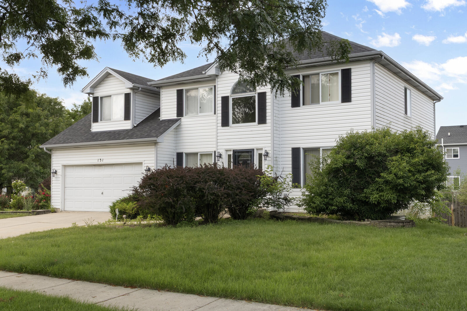 Property Photo: 131 Tecumseh Drive IL 60490