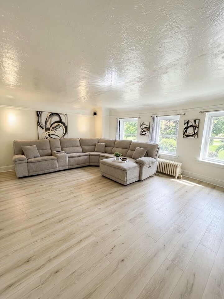 Property Photo:  1133 E 81st Place 3  IL 60619 