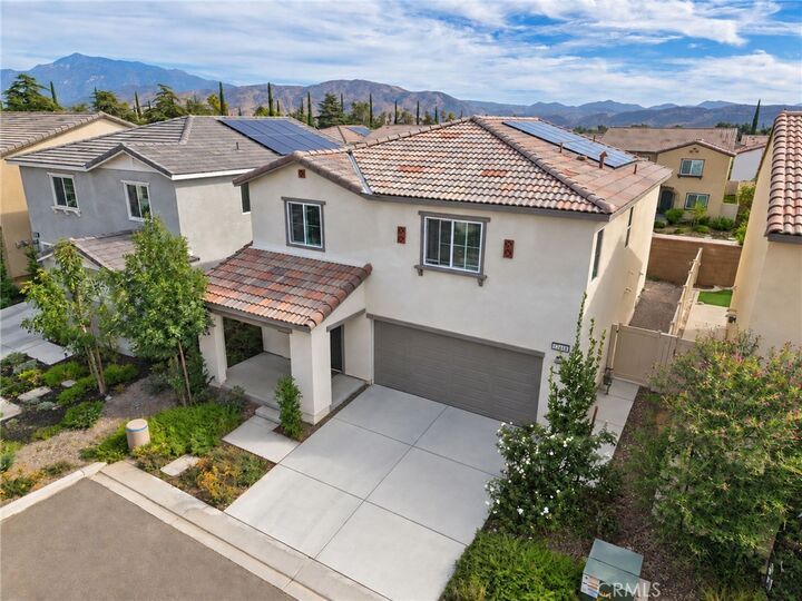 Property Photo:  1248 Goldenbrush Way  CA 92220 